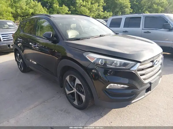 KM8J33A24GU117706 2016 HYUNDAI TUCSON - Image 1
