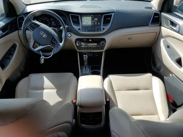KM8J33A24GU121058 2016 HYUNDAI TUCSON - Image 8