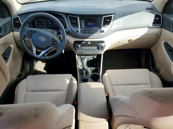KM8J33A24GU125823 2016 HYUNDAI TUCSON - Image 8
