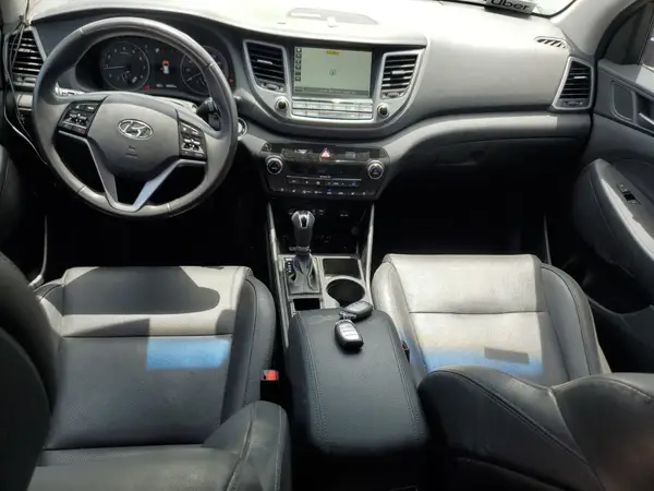 KM8J33A24GU151077 2016 HYUNDAI TUCSON - Image 8