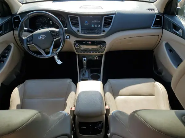 KM8J33A24GU152620 2016 HYUNDAI TUCSON - Image 8