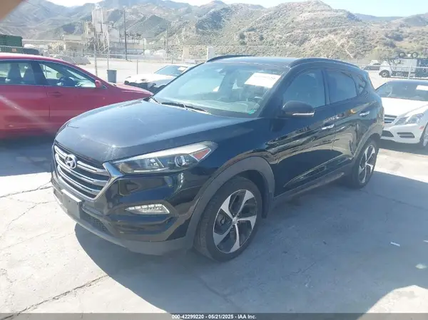 KM8J33A24GU169630 2016 HYUNDAI TUCSON - Image 2