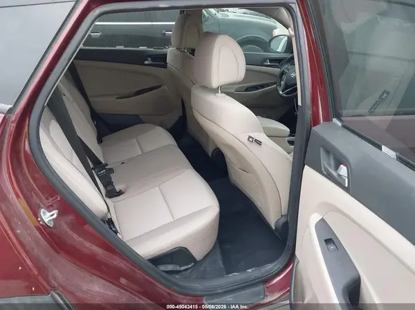 KM8J33A24GU195399 2016 HYUNDAI TUCSON - Image 8