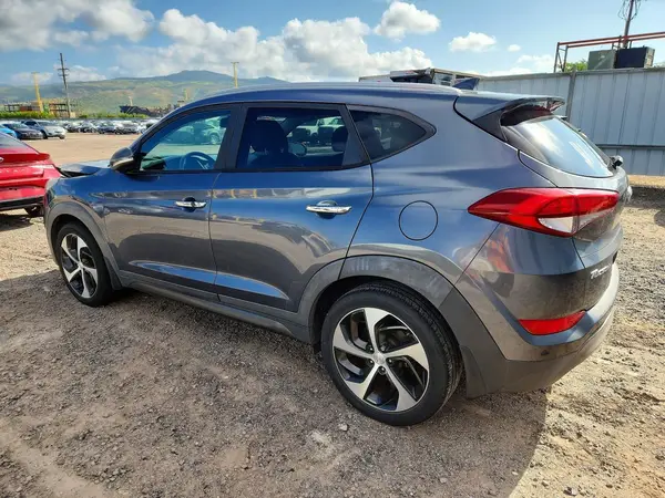 KM8J33A24GU203467 2016 HYUNDAI TUCSON - Image 2