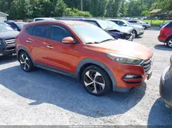KM8J33A24GU208247 2016 HYUNDAI TUCSON