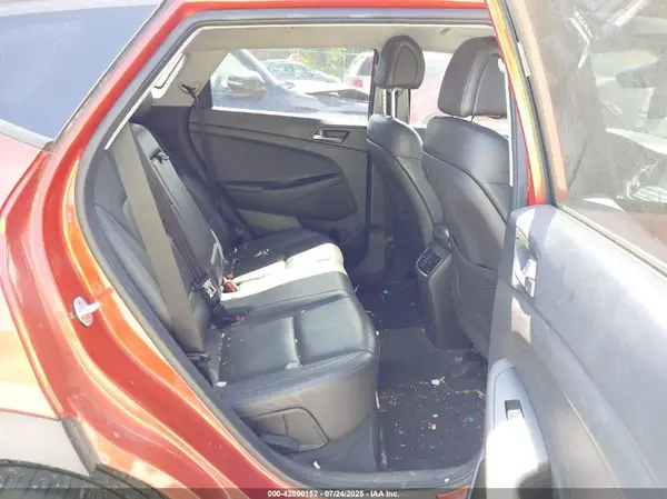 KM8J33A24GU208247 2016 HYUNDAI TUCSON - Image 8