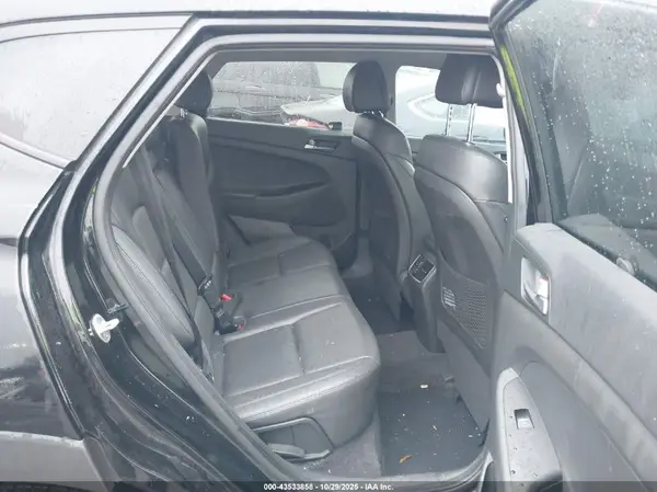 KM8J33A24GU212721 2016 HYUNDAI TUCSON - Image 8