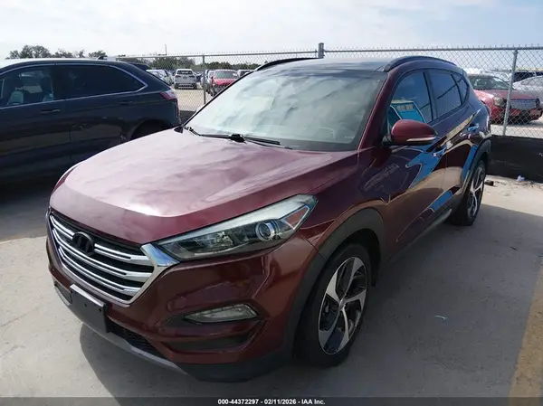 KM8J33A24GU222231 2016 HYUNDAI TUCSON - Image 2
