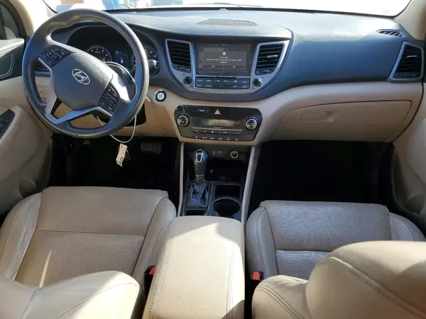 KM8J33A24GU252569 2016 HYUNDAI TUCSON - Image 8