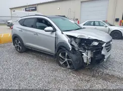 KM8J33A24GU256038 2016 HYUNDAI TUCSON