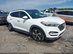 KM8J33A24HU277781 2017 HYUNDAI TUCSON