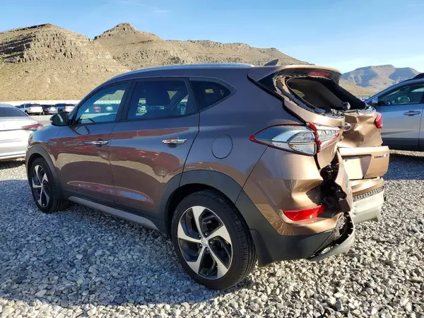 KM8J33A24HU293057 2017 HYUNDAI TUCSON - Image 2