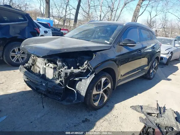 KM8J33A24HU343231 2017 HYUNDAI TUCSON - Image 2