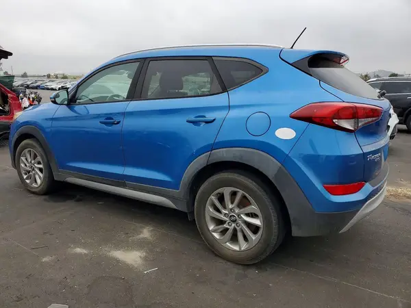 KM8J33A24HU346503 2017 HYUNDAI TUCSON - Image 2