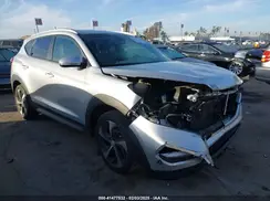 KM8J33A24HU371773 2017 HYUNDAI TUCSON