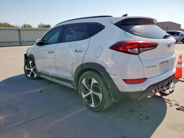 KM8J33A24HU376407 2017 HYUNDAI TUCSON - Image 2
