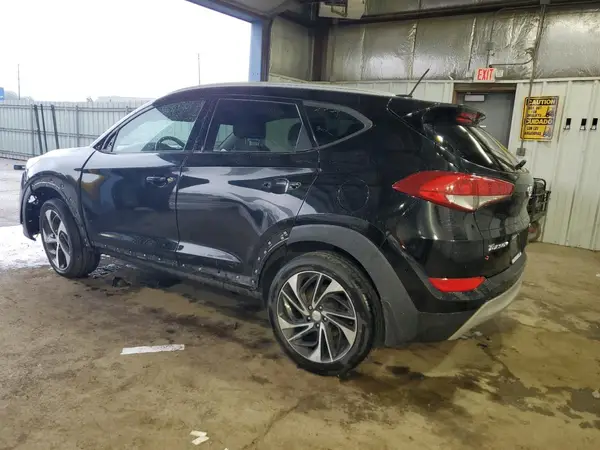 KM8J33A24HU388735 2017 HYUNDAI TUCSON - Image 2