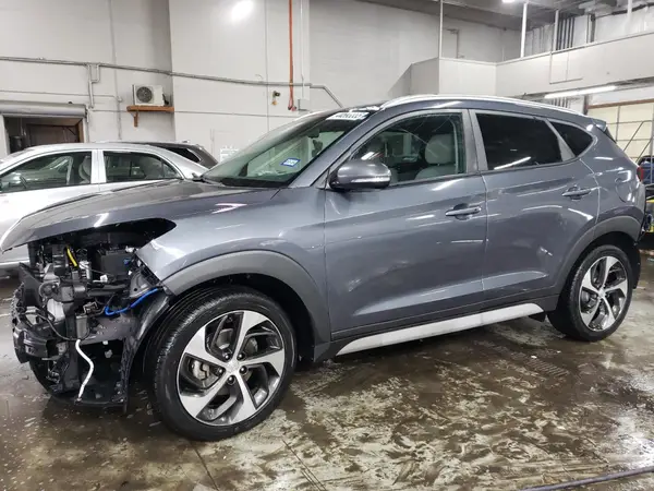 KM8J33A24HU391313 2017 HYUNDAI TUCSON - Image 1