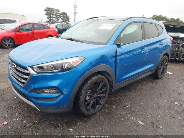 KM8J33A24HU460047 2017 HYUNDAI TUCSON - Image 2