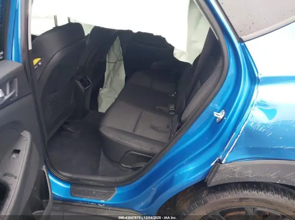 KM8J33A24HU460047 2017 HYUNDAI TUCSON - Image 8