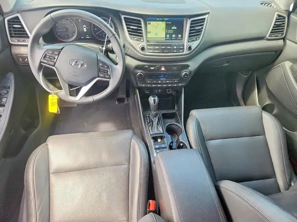 KM8J33A24HU499110 2017 HYUNDAI TUCSON - Image 8