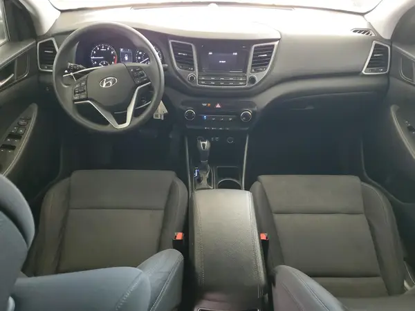 KM8J33A24HU502961 2017 HYUNDAI TUCSON - Image 8