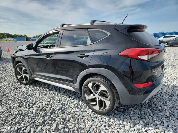 KM8J33A24HU505889 2017 HYUNDAI TUCSON - Image 2