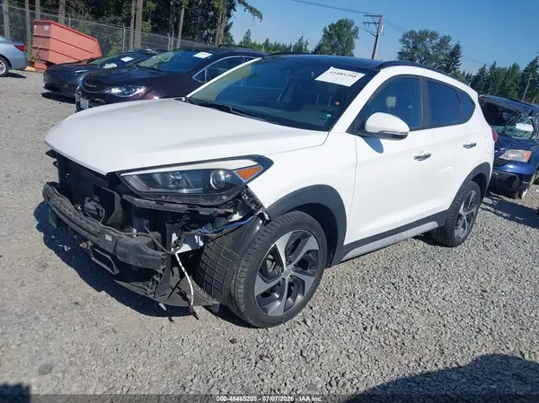 KM8J33A24HU515712 2017 HYUNDAI TUCSON - Image 2