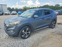 KM8J33A24HU517136 2017 HYUNDAI TUCSON