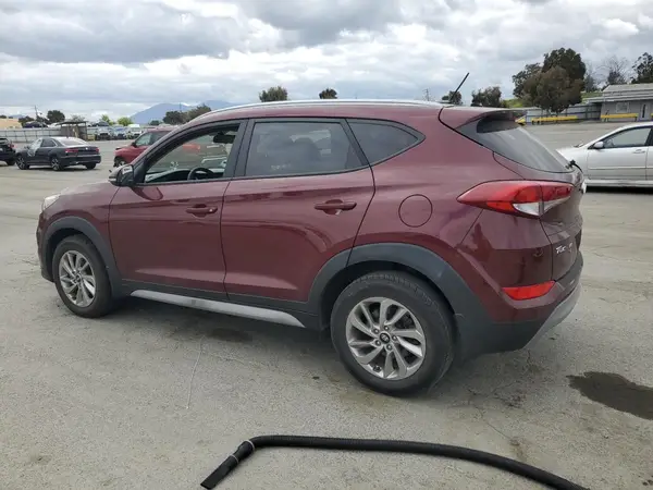 KM8J33A24HU528007 2017 HYUNDAI TUCSON - Image 2
