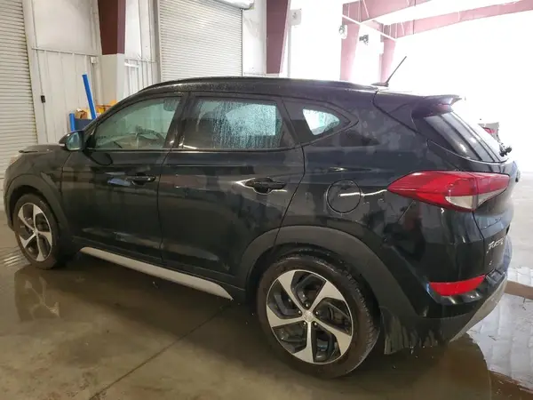 KM8J33A24HU553893 2017 HYUNDAI TUCSON - Image 2