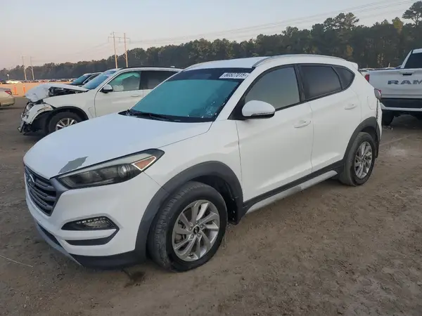 KM8J33A24HU576915 2017 HYUNDAI TUCSON - Image 1