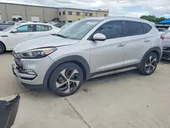 KM8J33A24HU586960 2017 HYUNDAI TUCSON