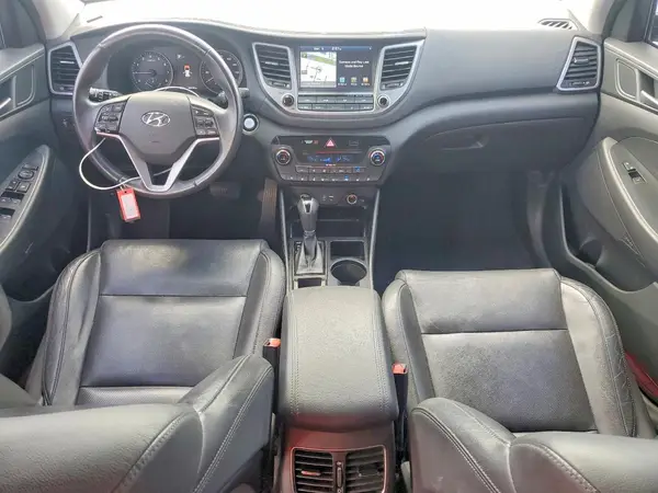 KM8J33A24JU680360 2018 HYUNDAI TUCSON - Image 8