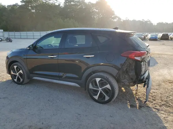 KM8J33A24JU685011 2018 HYUNDAI TUCSON - Image 2