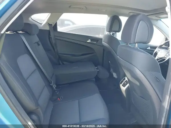KM8J33A24JU698812 2018 HYUNDAI TUCSON - Image 8