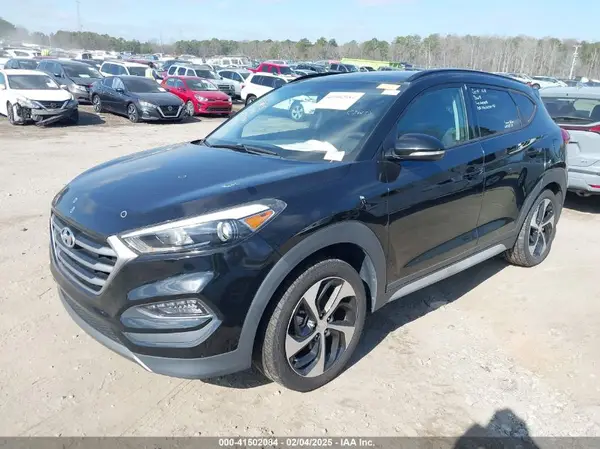 KM8J33A24JU767790 2018 HYUNDAI TUCSON - Image 2