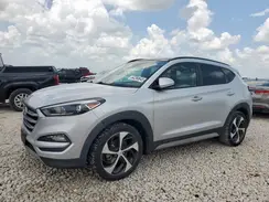 KM8J33A24JU788199 2018 HYUNDAI TUCSON