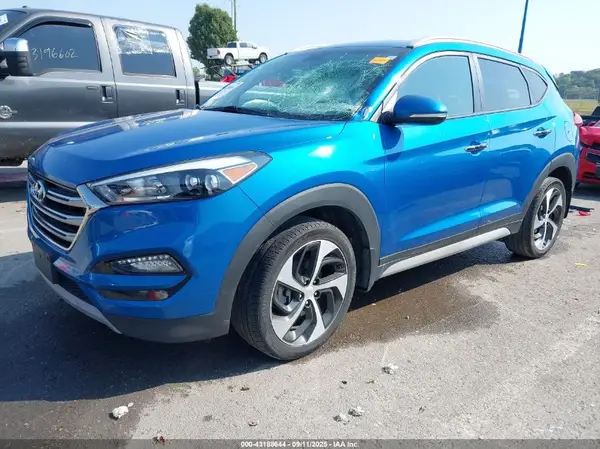 KM8J33A24JU799946 2018 HYUNDAI TUCSON - Image 2