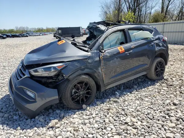 KM8J33A24JU836705 2018 HYUNDAI TUCSON - Image 1