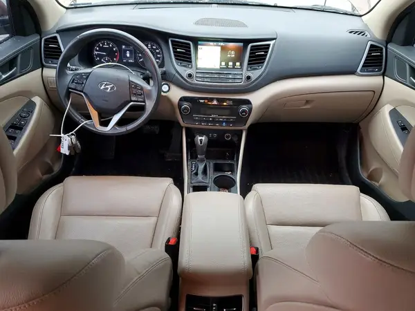 KM8J33A25GU028498 2016 HYUNDAI TUCSON - Image 8