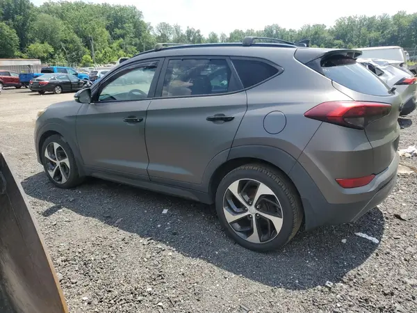 KM8J33A25GU032471 2016 HYUNDAI TUCSON - Image 2