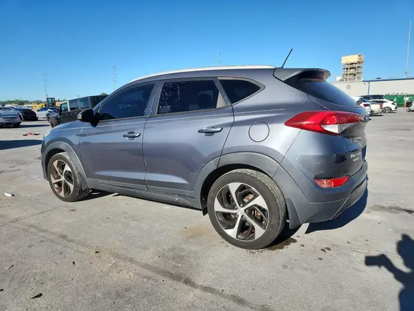 KM8J33A25GU035564 2016 HYUNDAI TUCSON - Image 2