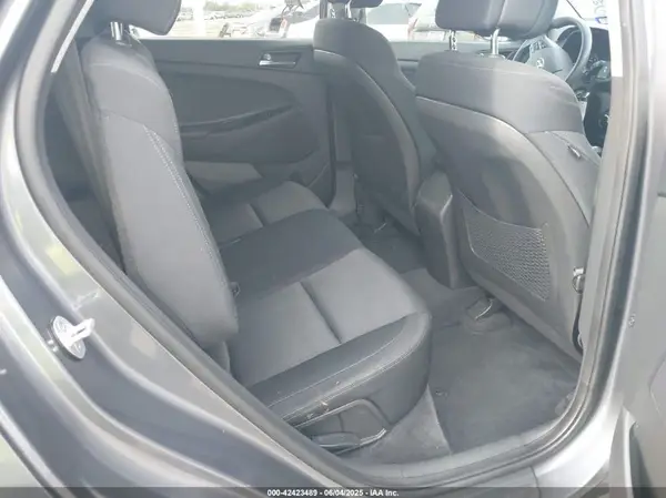 KM8J33A25GU037783 2016 HYUNDAI TUCSON - Image 8