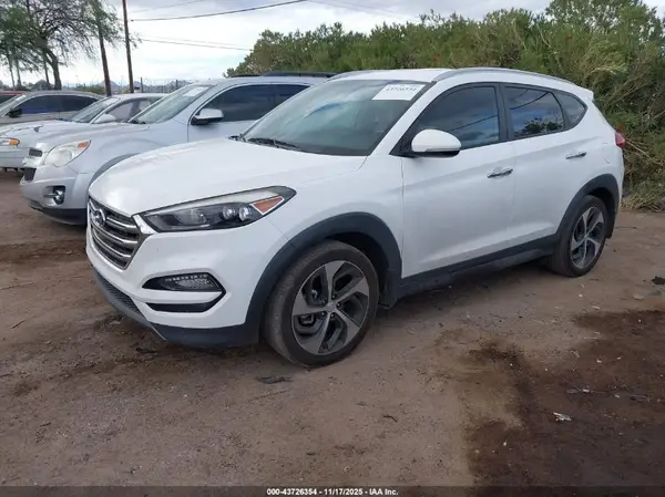 KM8J33A25GU065244 2016 HYUNDAI TUCSON - Image 2