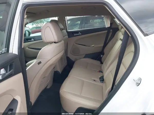 KM8J33A25GU065244 2016 HYUNDAI TUCSON - Image 8