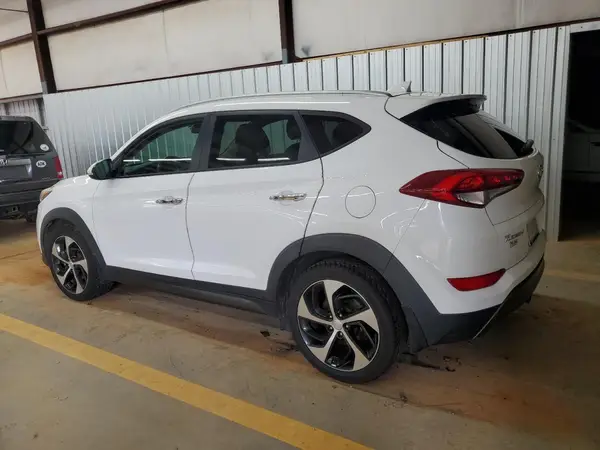 KM8J33A25GU066023 2016 HYUNDAI TUCSON - Image 2