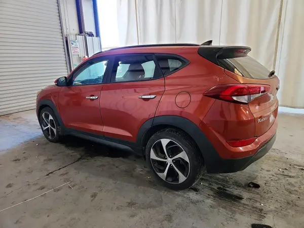 KM8J33A25GU069262 2016 HYUNDAI TUCSON - Image 2