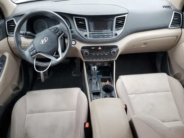 KM8J33A25GU072095 2016 HYUNDAI TUCSON - Image 8