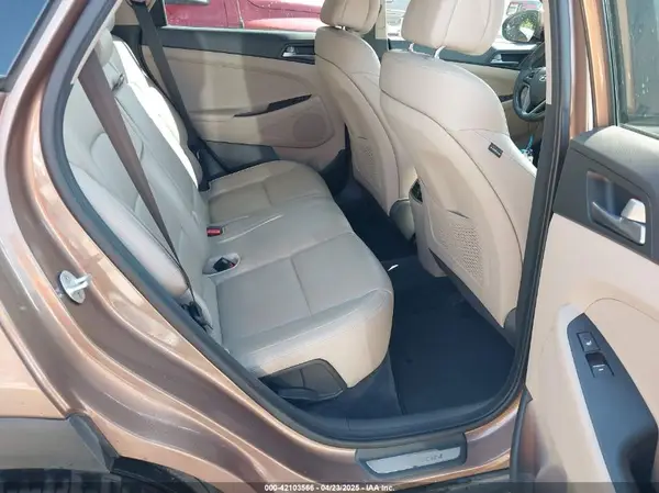 KM8J33A25GU074798 2016 HYUNDAI TUCSON - Image 8